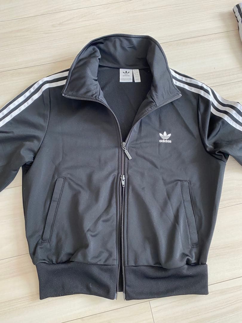 ば*び様 adidas アディダス トラックジャケット ジャージ　黒　ブラック