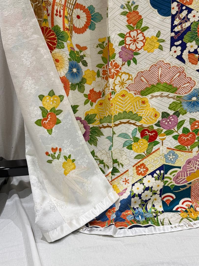 最高級振袖　吉澤友禅 [吾妻徳穂の世界]新品未仕立品 古典柄