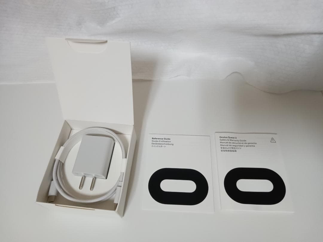 （旧） Quest 2 64GB　メタクエスト２ 64GB