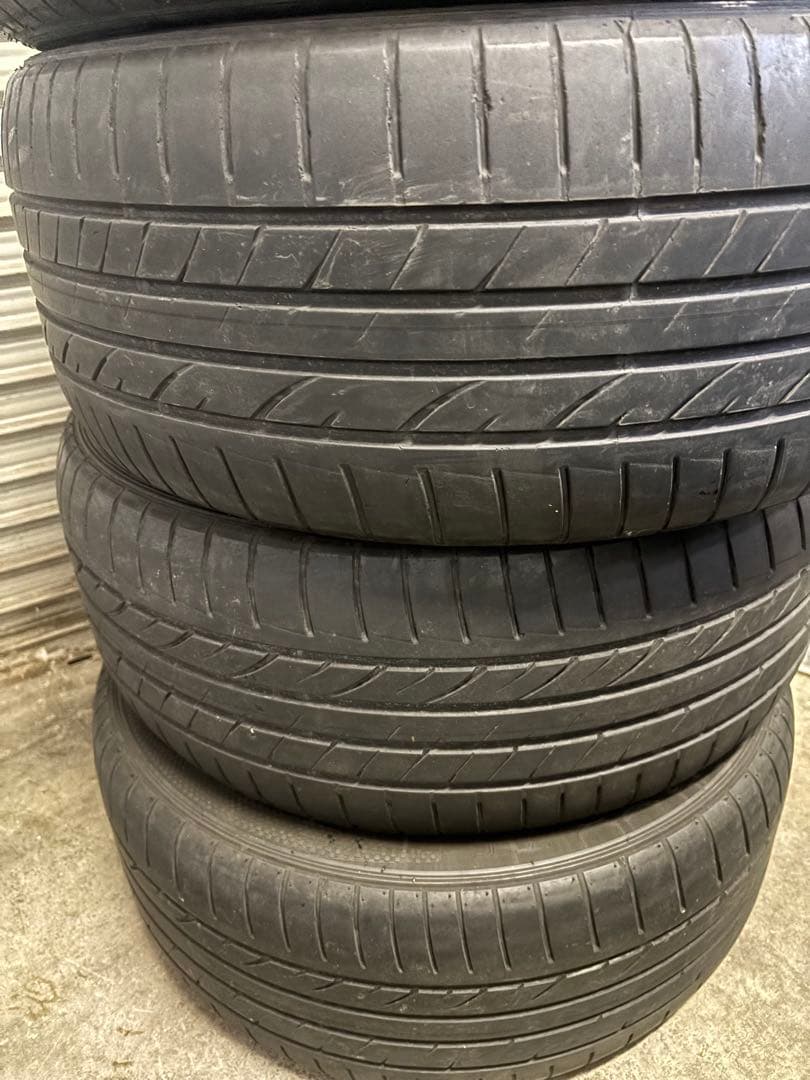 DUNLOP SP SPORT MAXX 245/50/18 ノーマルタイヤ
