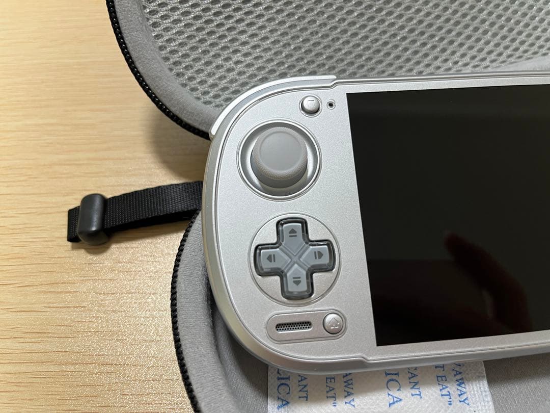 Retroid Pocket 6 12+256gb シルバー stick top