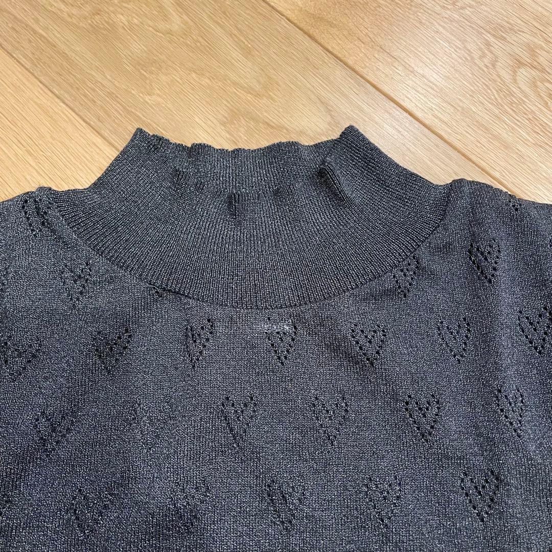 美品　meer. HEART SLEEVELESS KNIT ハート　トップス