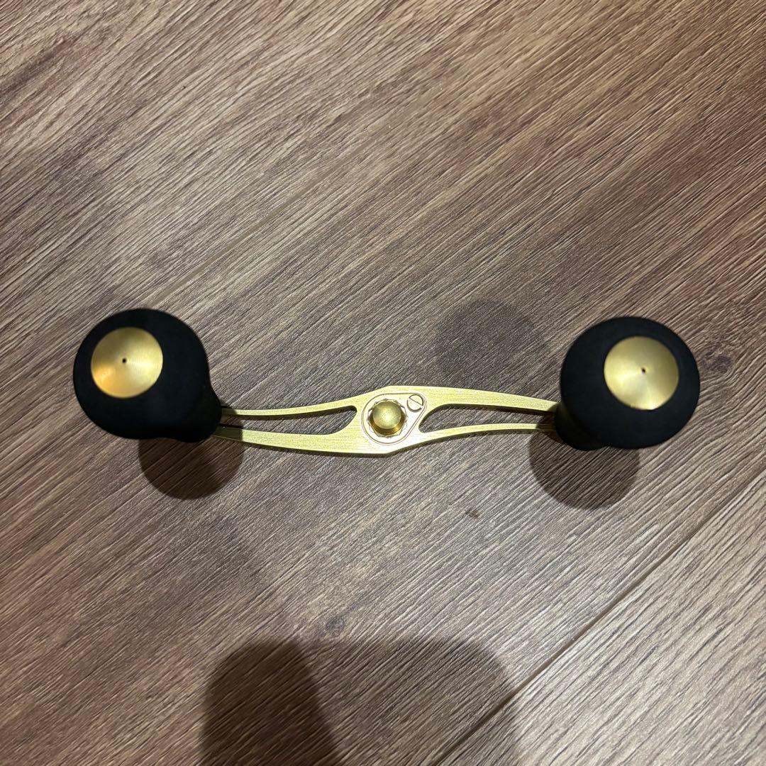 極美品⭐️アベイル パワーハンドルT4S アブ＆ダイワ用 110mm