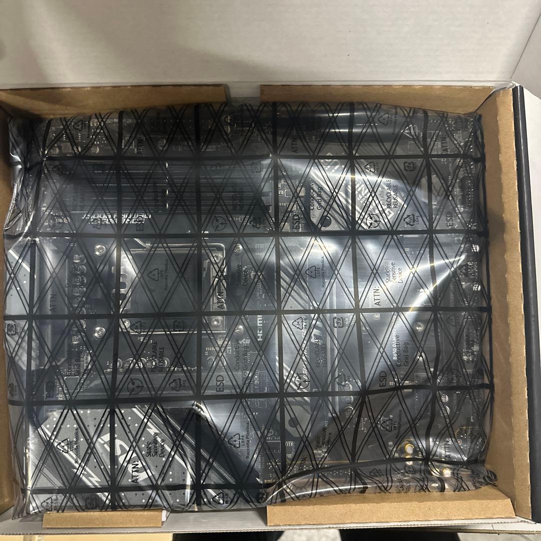 MSI B650 GAMING PLUS WIFI マザーボード