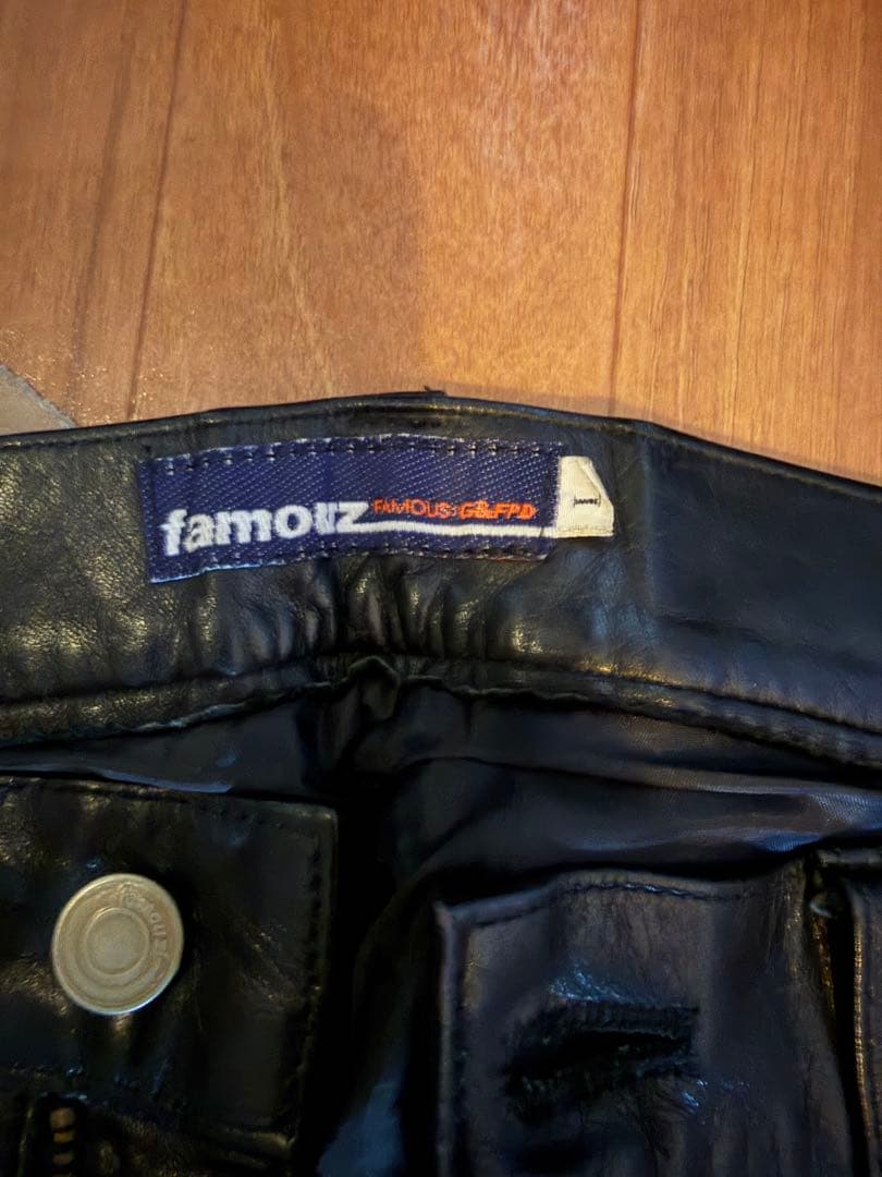 フェイマスレザー パンツ 黒
