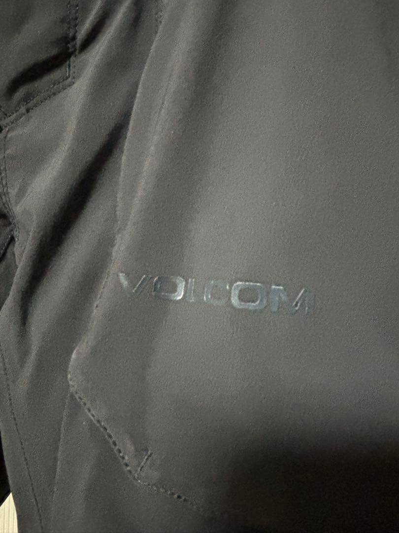 VOLCOM STRETCH GORE スノーボードパンツ Mサイズ ブラック
