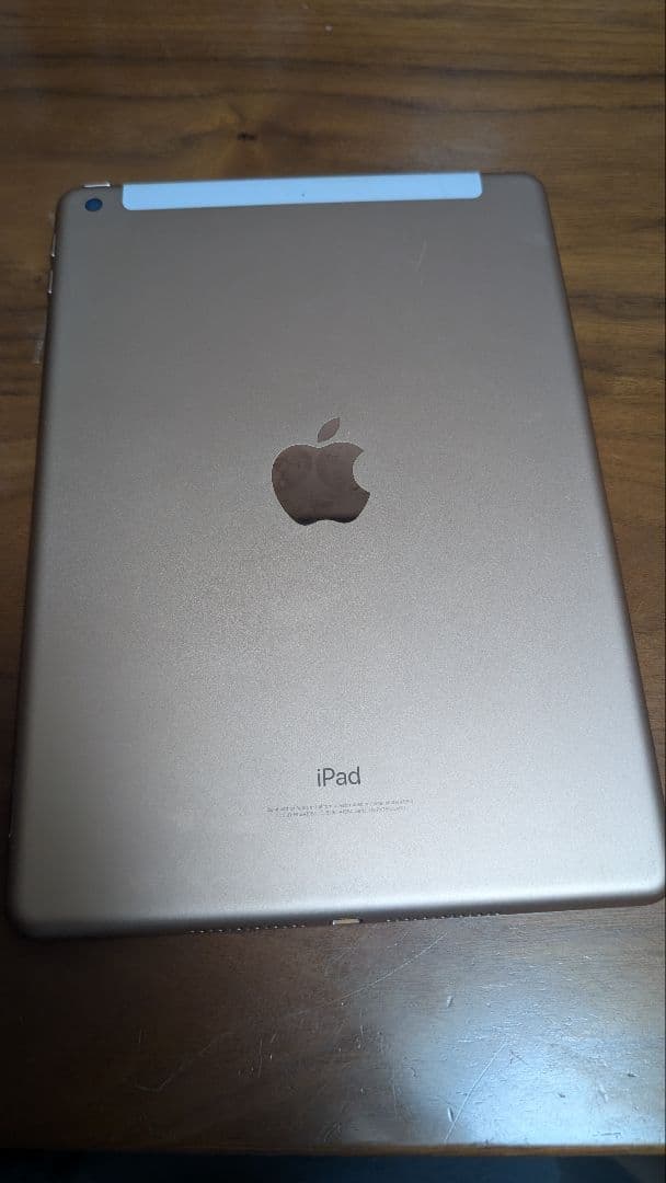 iPad 32GB 第6世代