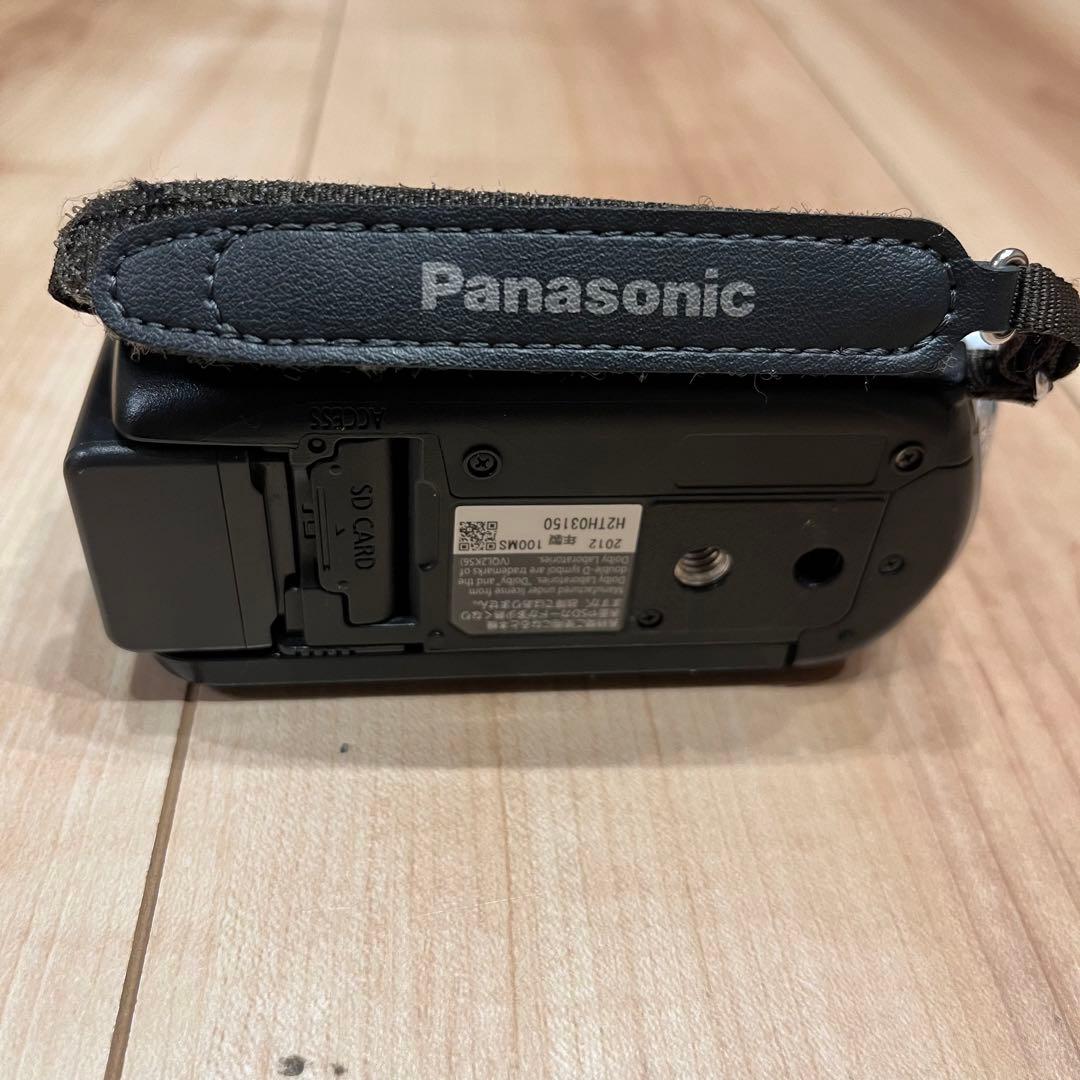 《匿名発送》Panasonic HC-V100M ビデオカメラ　充電器付き
