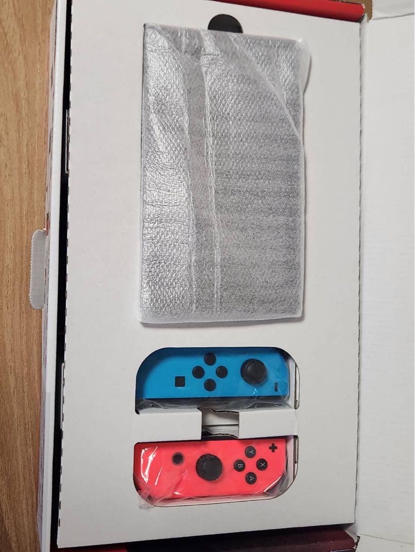Nintendo Switch ネオンブルー/オレンジ 付属品完備 保証書付き