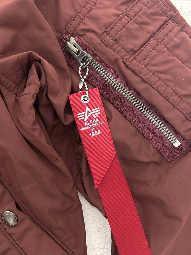 ALPHA INDUSTRIES MA-1 ジャケット 赤 レッド