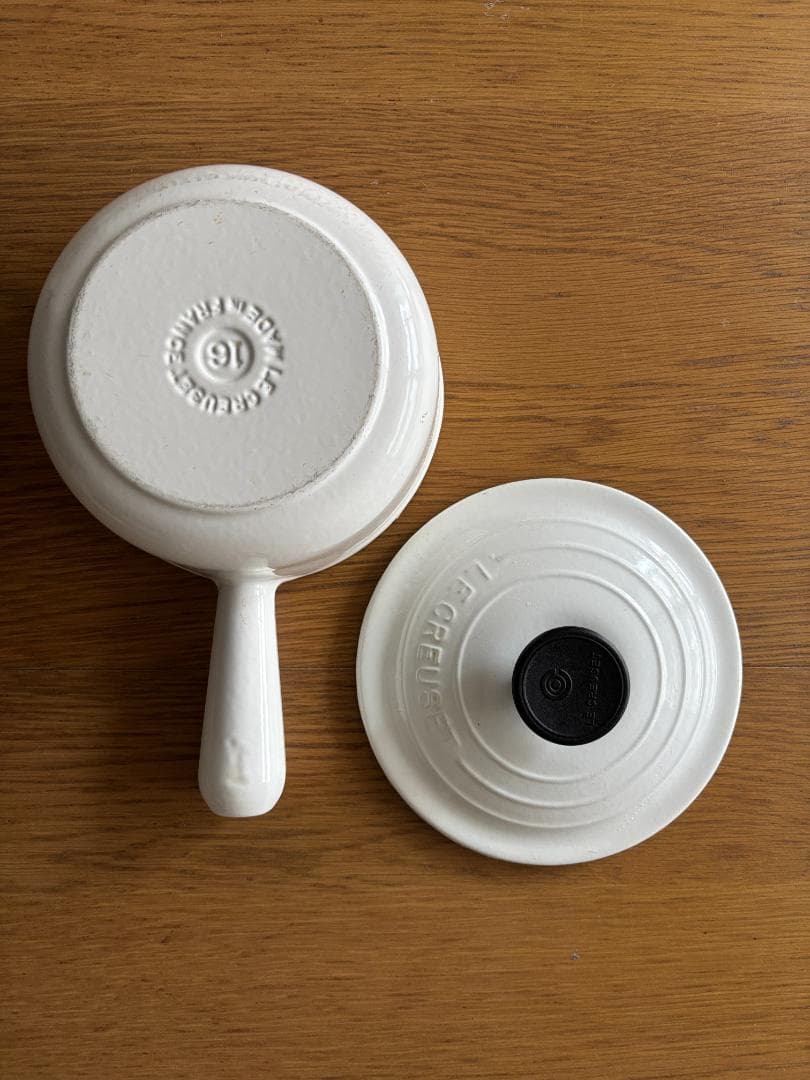 ルクルーゼ le creuset ソースパン 鍋 16cm　ホワイト 廃盤