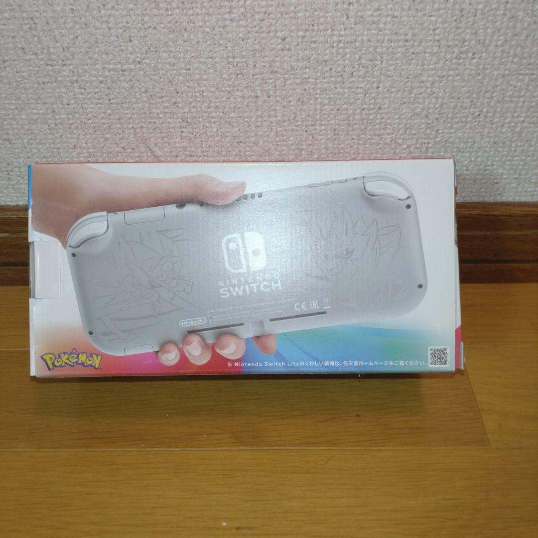 Switch Lite ポケモン　限定版