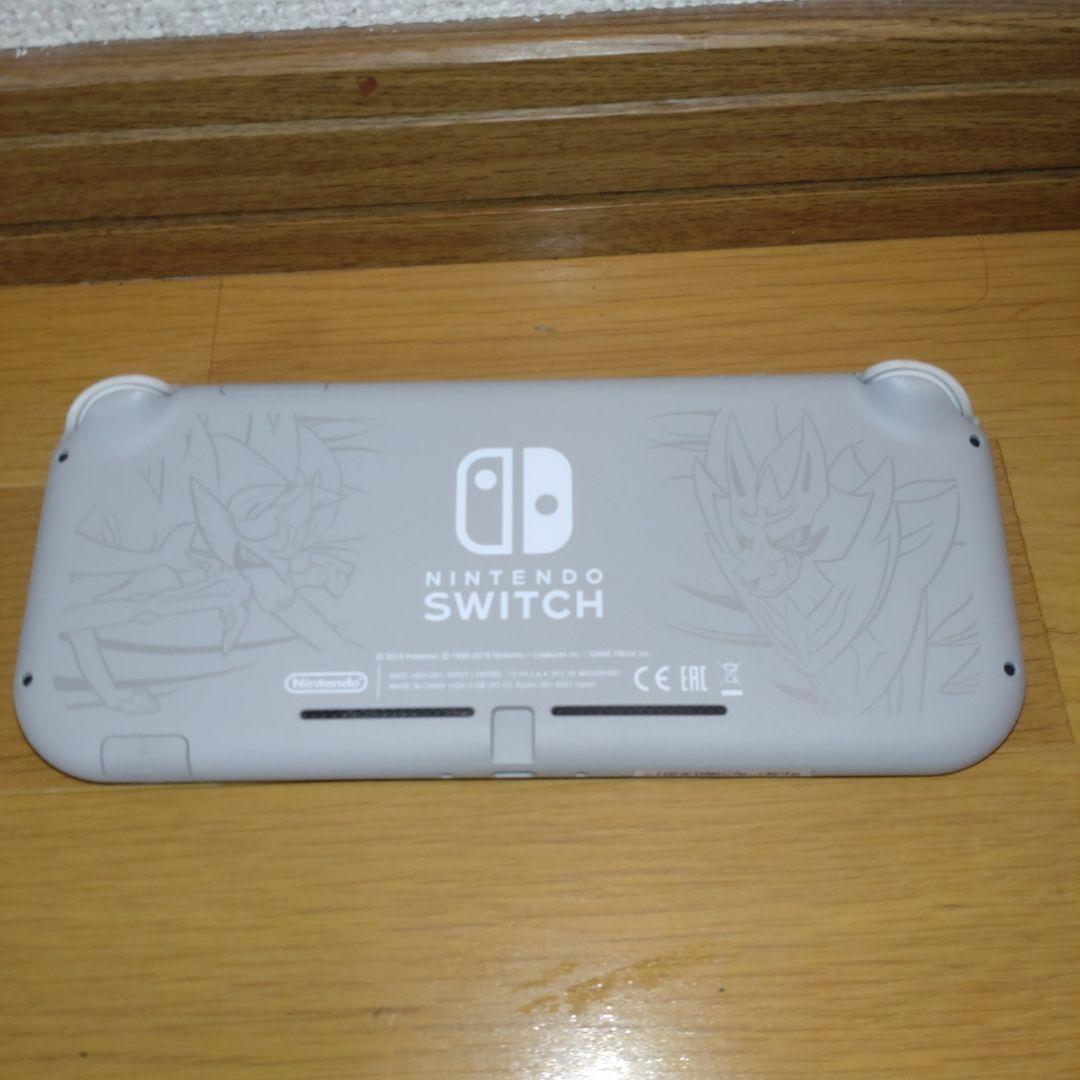 Switch Lite ポケモン　限定版