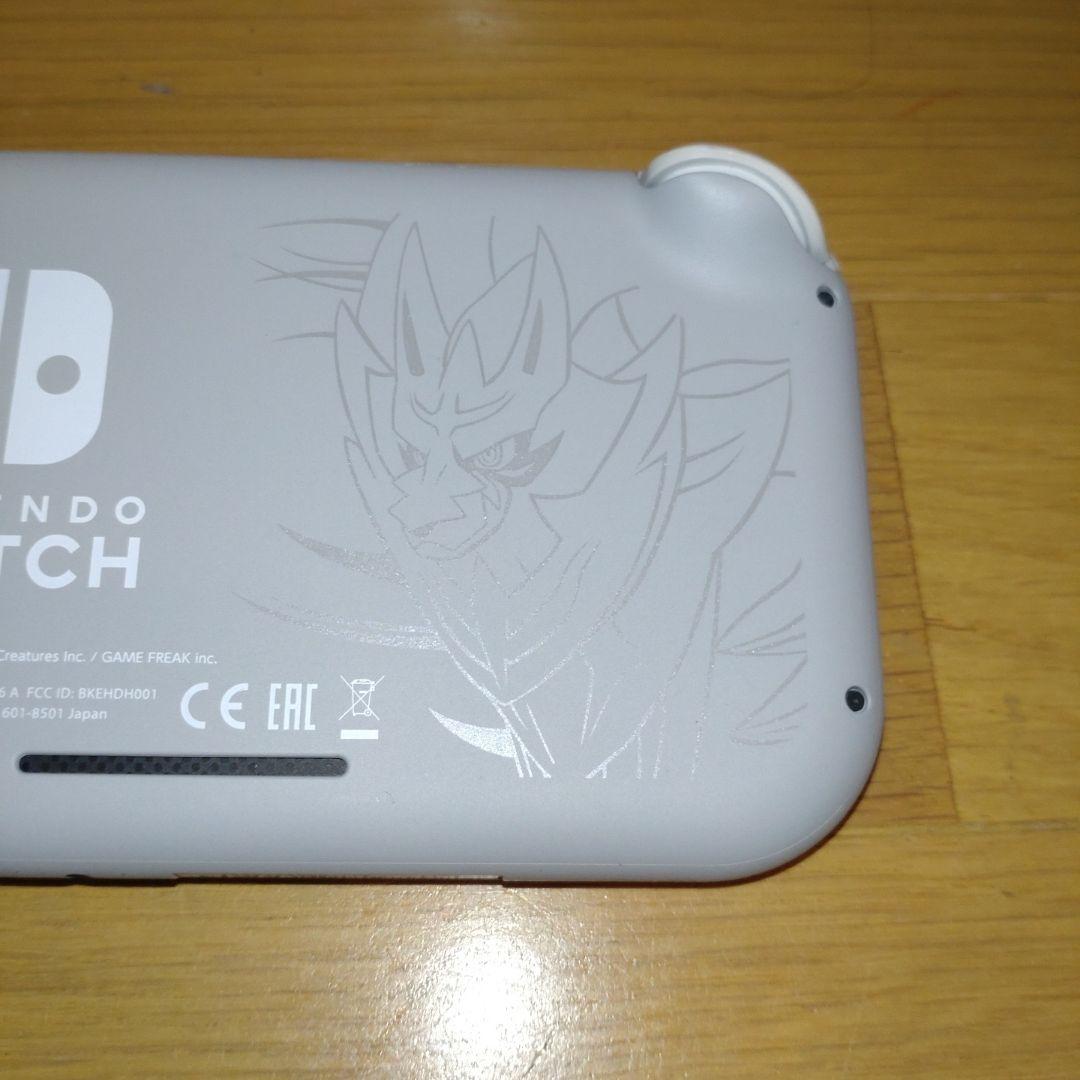 Switch Lite ポケモン　限定版