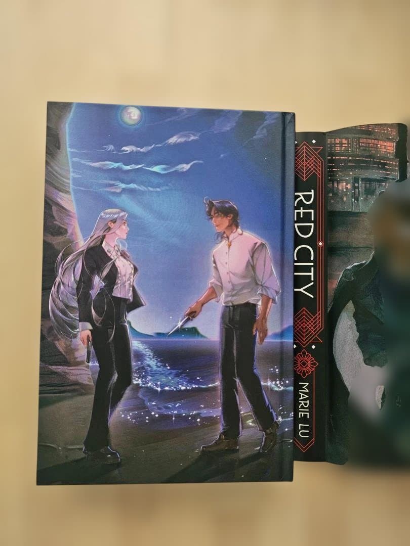 Red City Owlcrate 限定版｜著者サイン入り｜スプレーエッジ