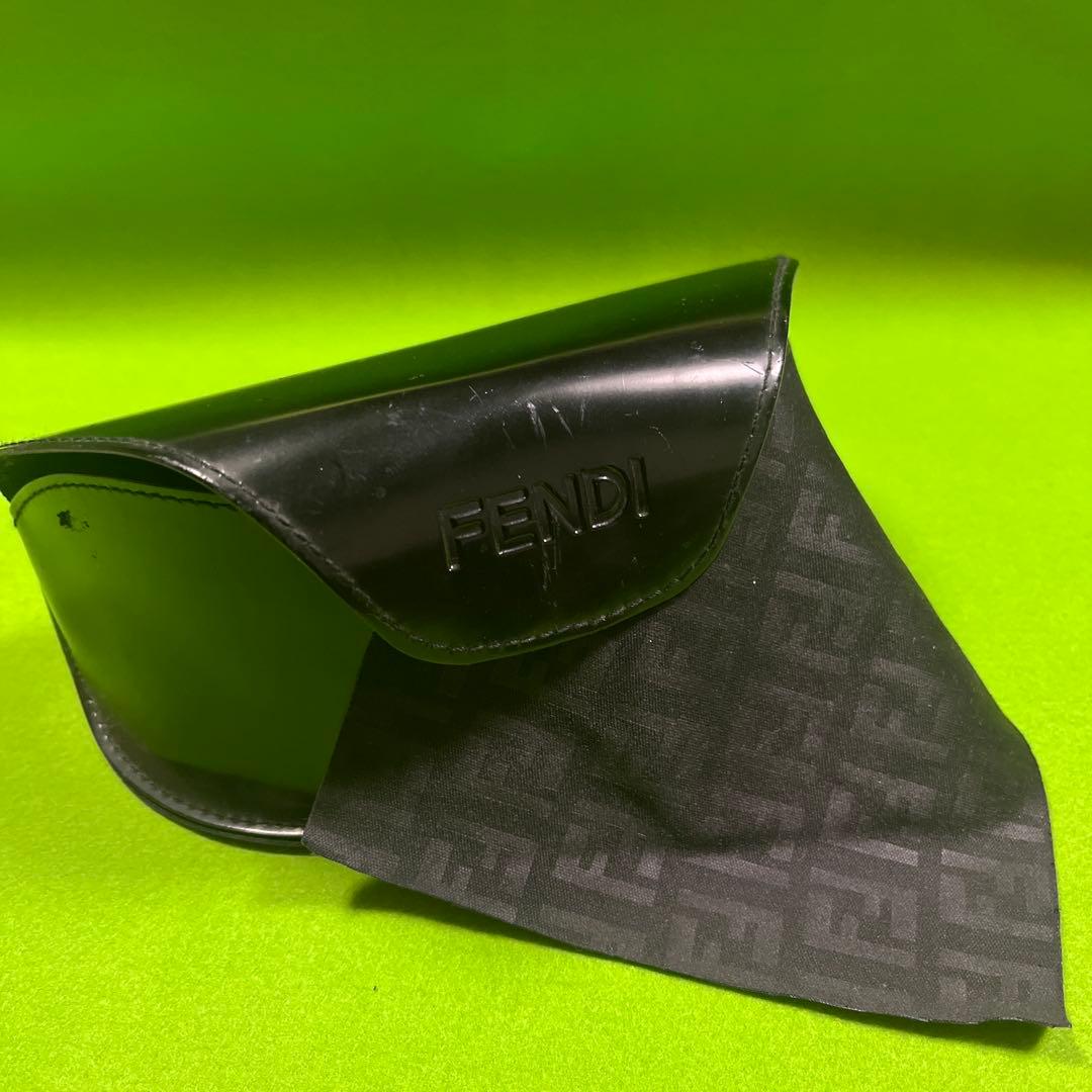 FENDI サングラス ケース付き　ブロンズ