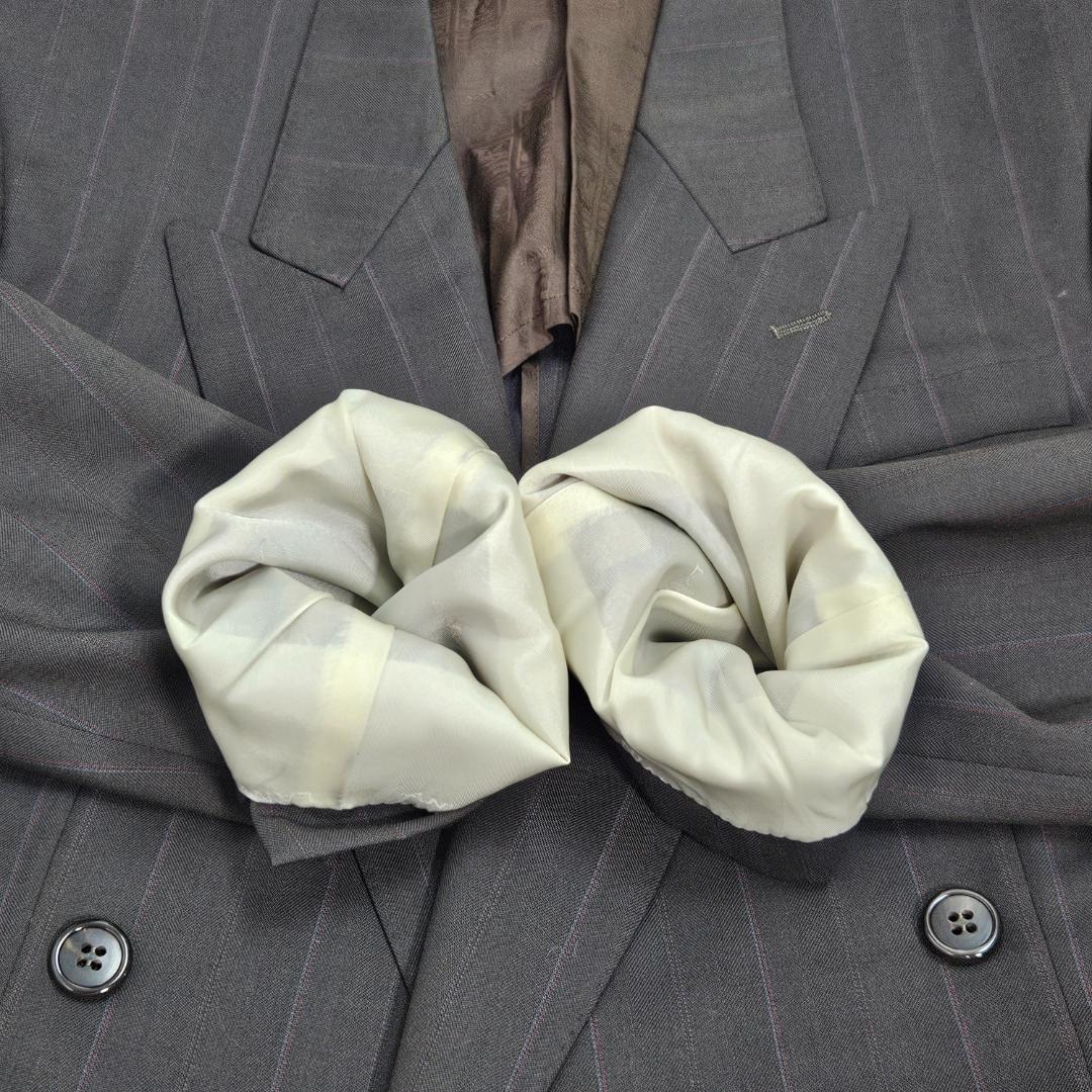 【LANVIN】ダブルスーツ　セットアップ　L　４B　裏地柄