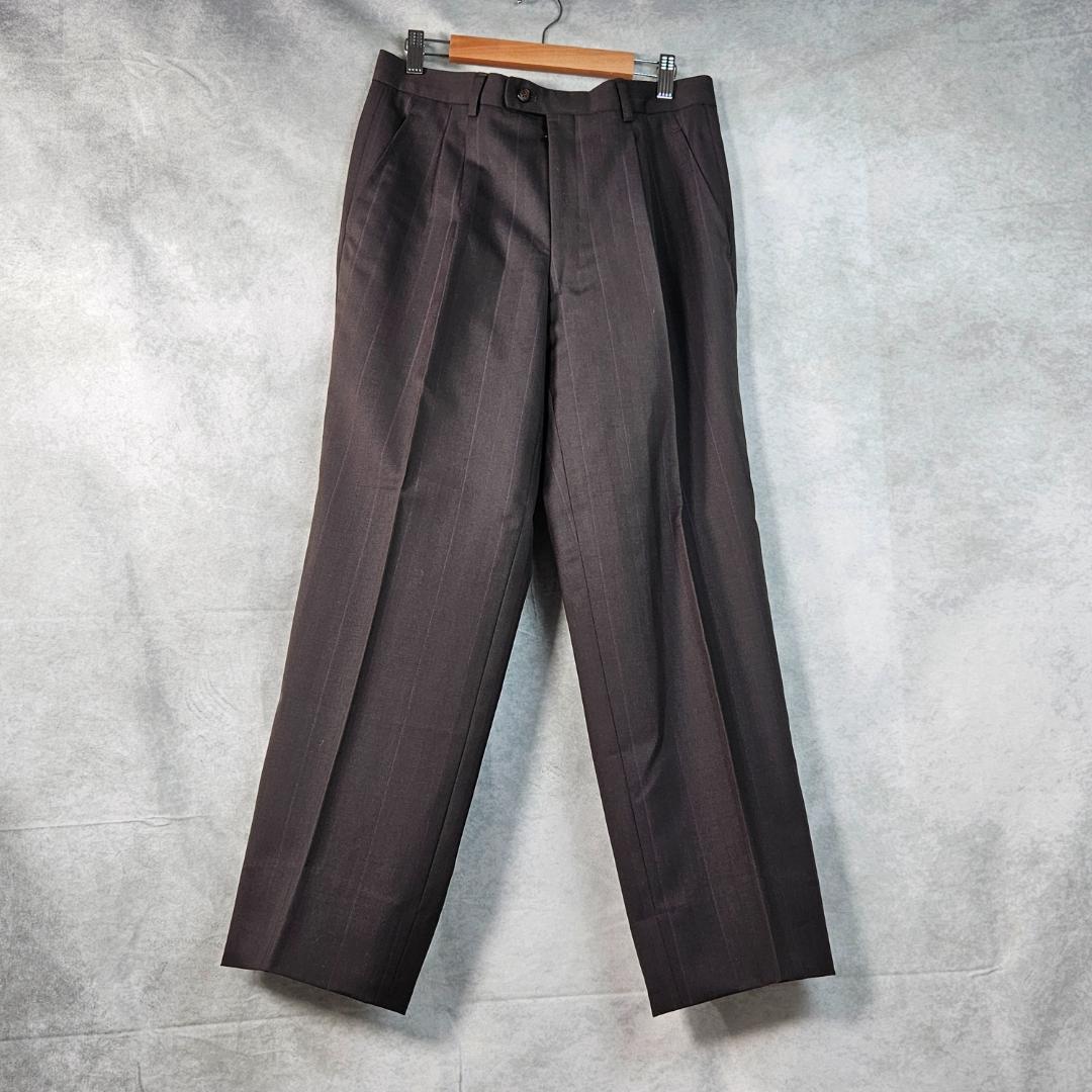 【LANVIN】ダブルスーツ　セットアップ　L　４B　裏地柄