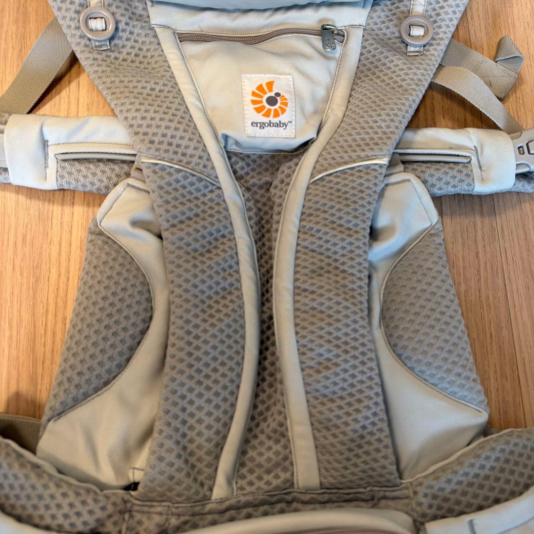 ergobaby OMNI breeze 抱っこ紐　パールグレー