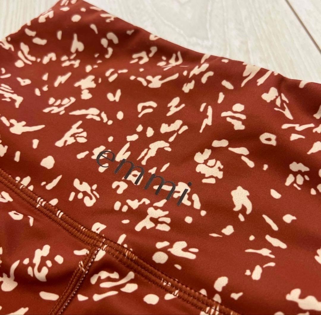 emmi yoga サイズ1 上下セット