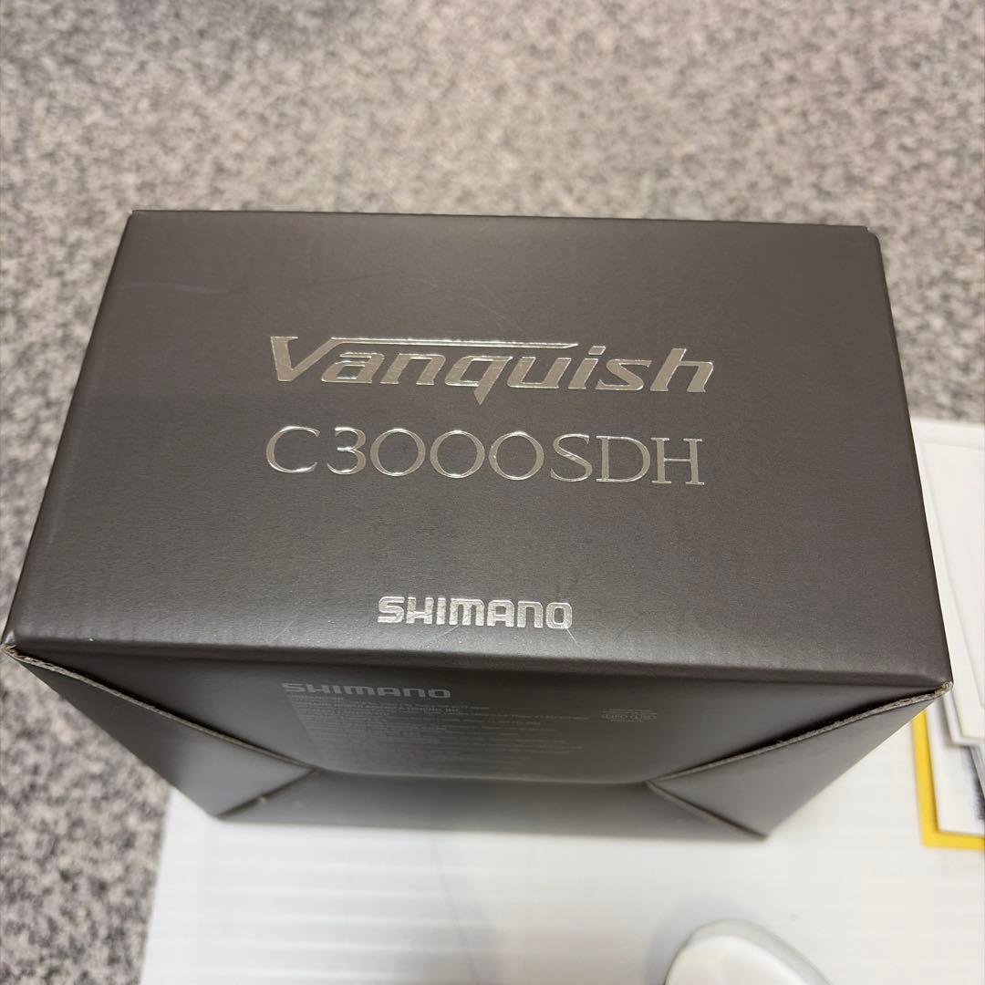シマノ23ヴァンキッシュＣ3000SDH 未使用、peライン0.6号200m新品