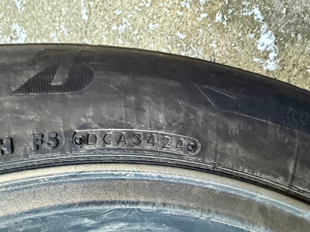 【値下げ】ブリヂストン225/65R17スタッドレスタイヤホイールセット
