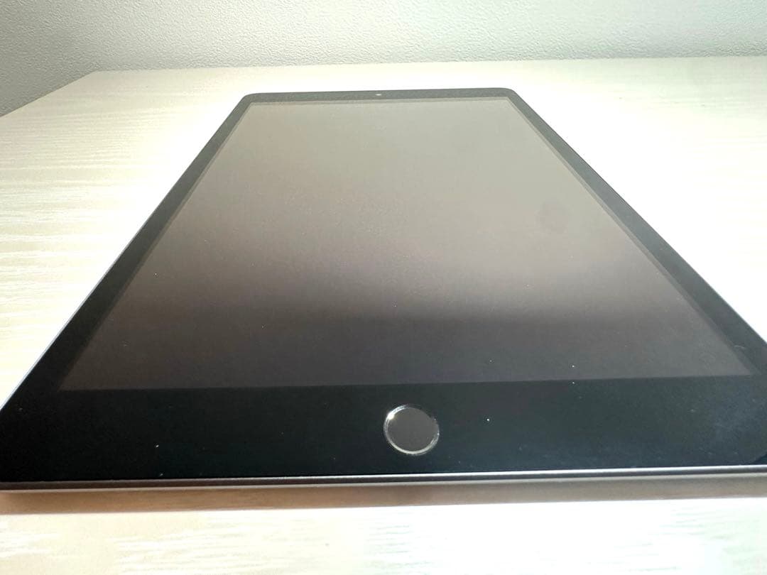 Apple iPad (第9世代) 64GB シルバー　本体