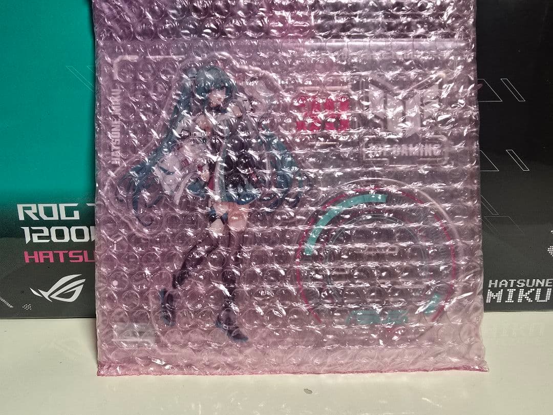 ASUS ROG THOR 1200W 初音ミク