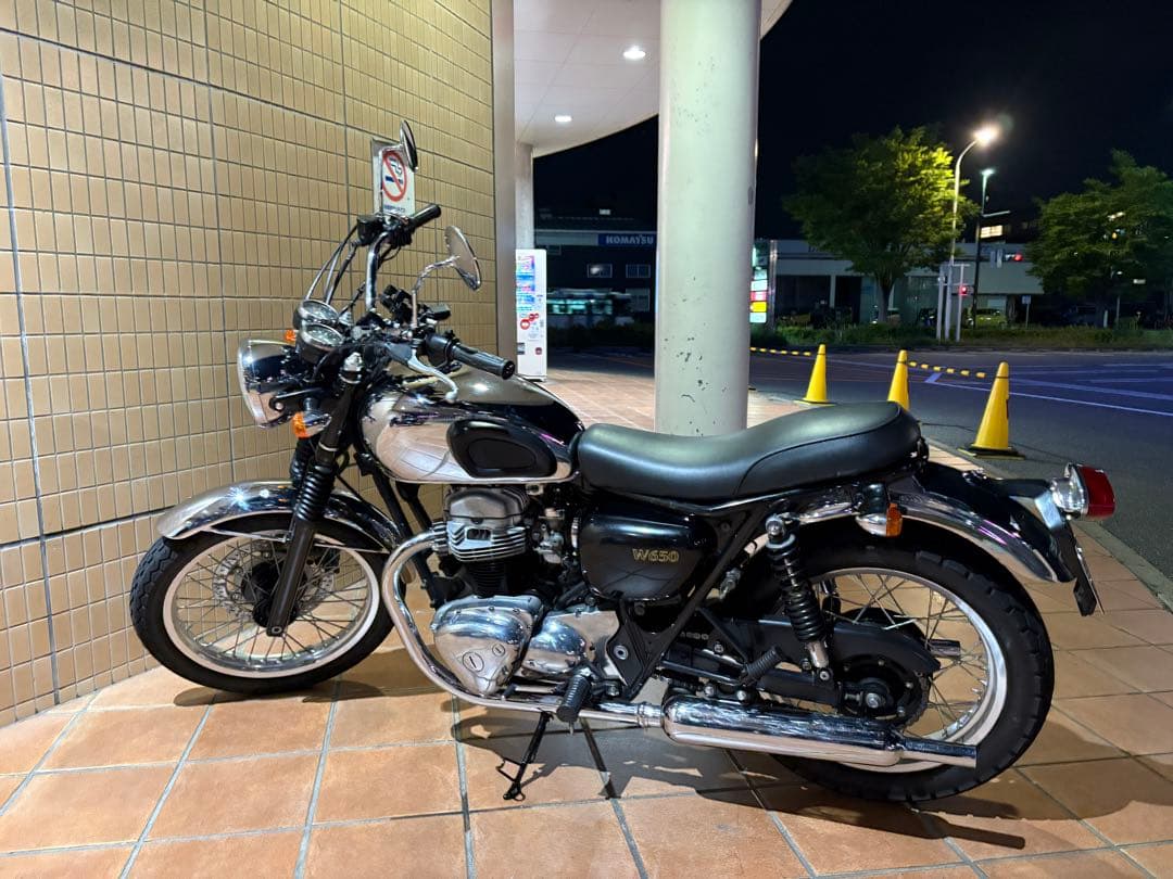 ガレージT&F スムースシートW650 W400 W800