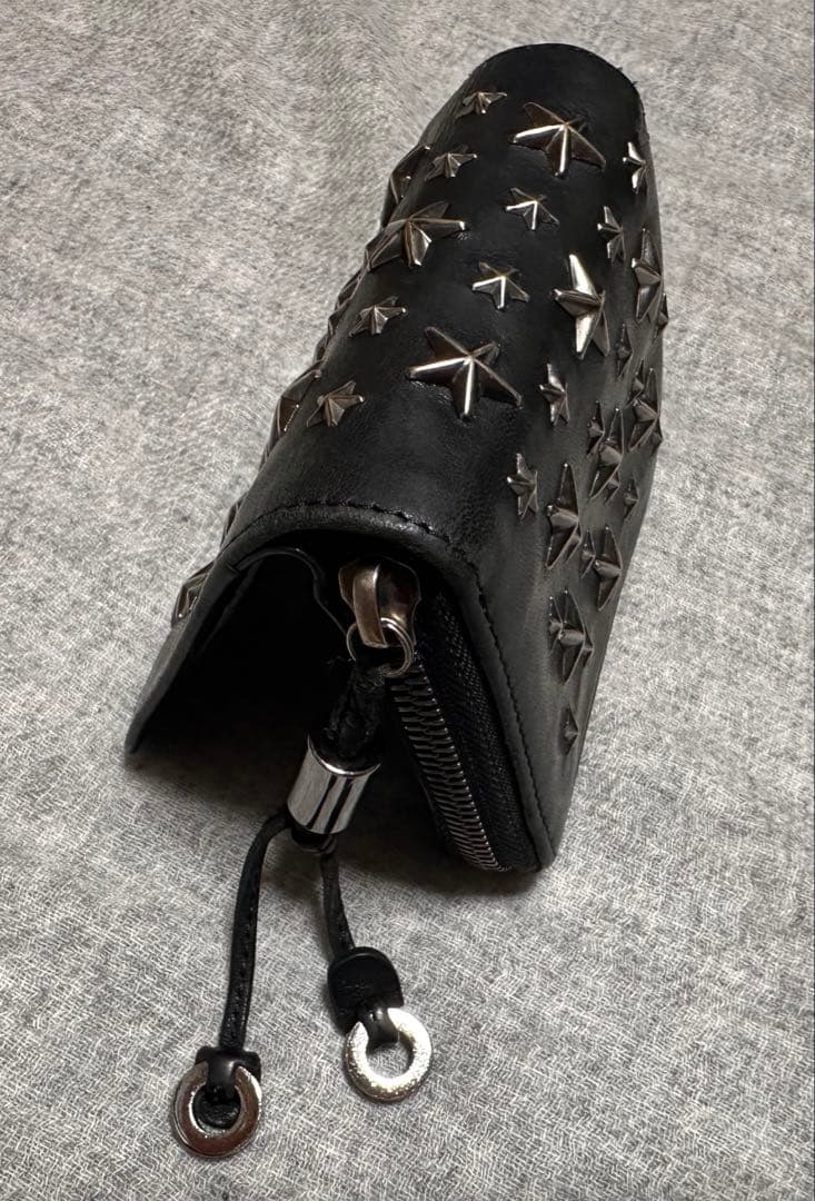 JIMMY CHOO ジミーチュウ　二つ折り財布　スタッズ