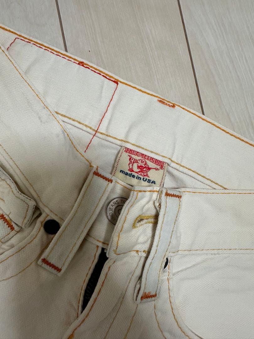 未使用TRUE RELIGION トゥルーレリジョン フレア　ブーツカットデニム