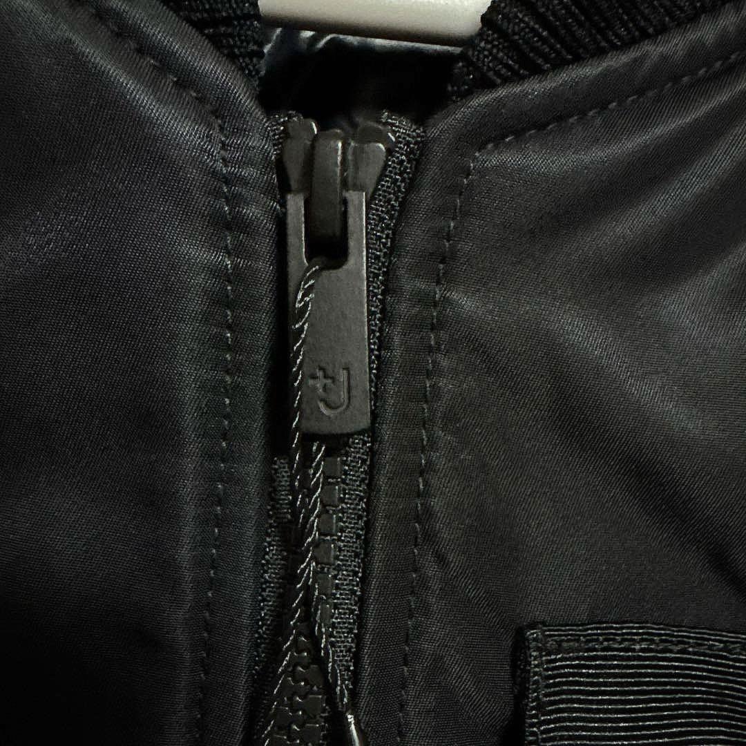ユニクロ UNIQLO +J ハイブリッドダウンオーバーサイズMA-1 完売品