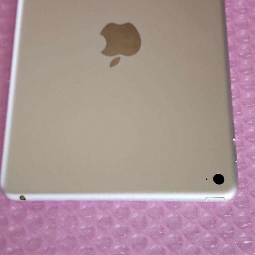 良品　Apple iPad mini4世代　128GB　Wi-Fiモデル