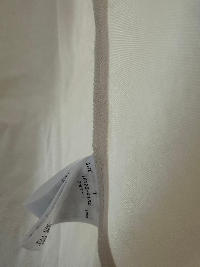 『ほぼ新品』CLANE TAILORED SATIN SHIRT