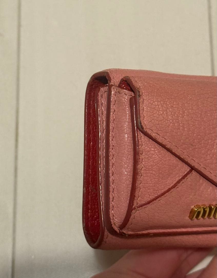 MIU MIUラブレターミニウォレットミニ財布 ミュウミュウ