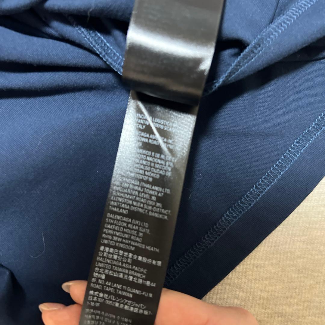 BALENCIAGA × WFP UNISEXロゴTシャツ ネイビー 新品