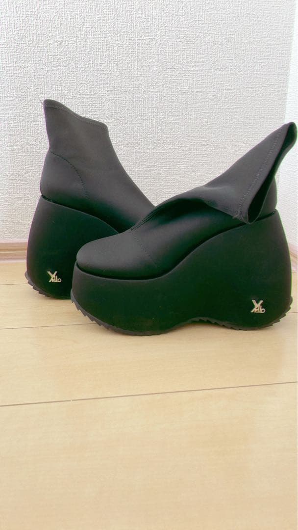 靴 YELLO TOKYO BLACK SHORT BOOTS XL