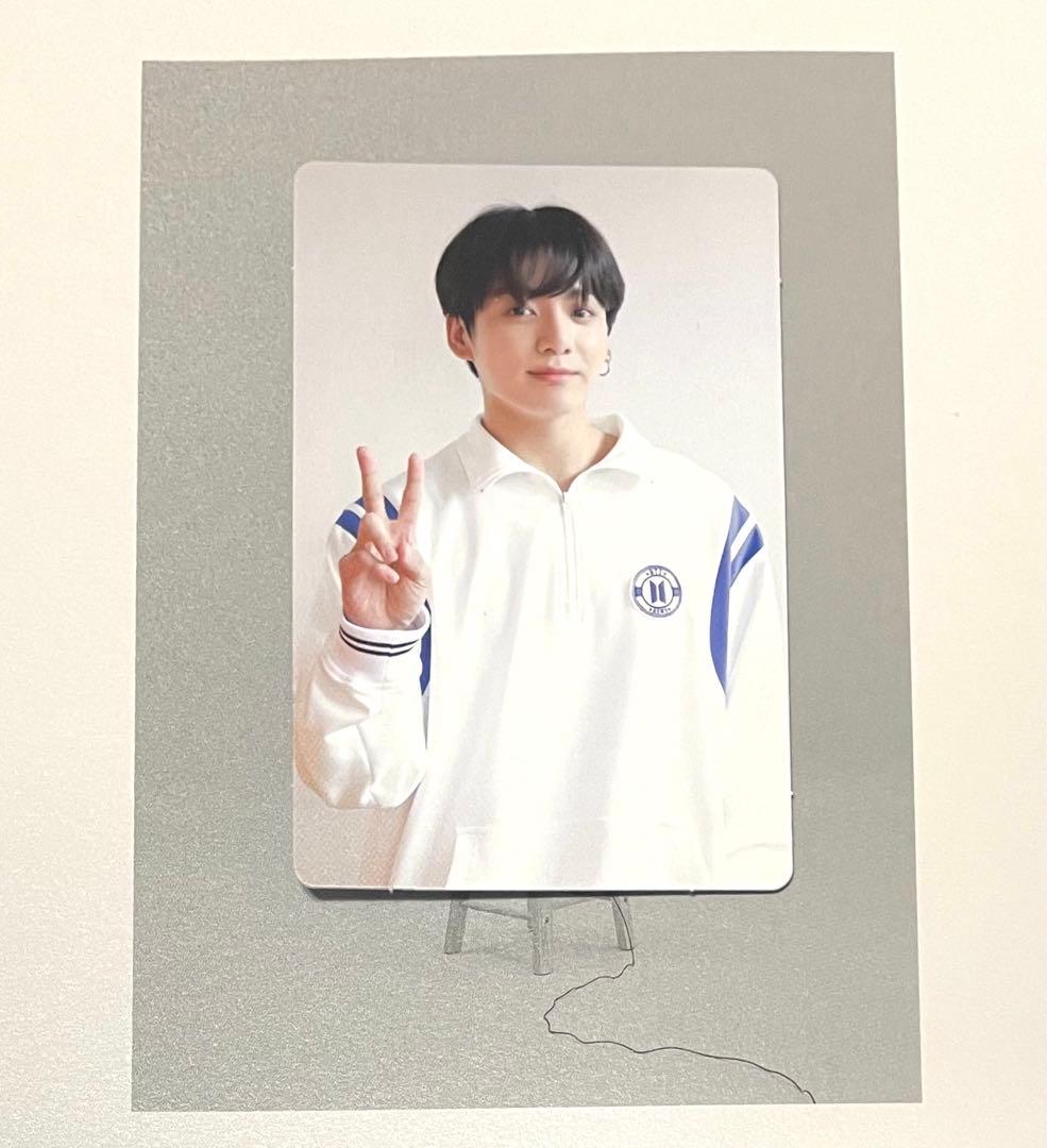 BTS 写真集 「Us Ourselves and BTS ‘We’」トレカ付き
