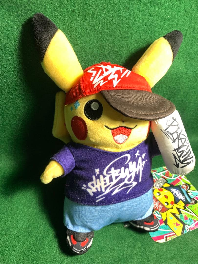 渋谷ポケモンセンター ピカチュウ ぬいぐるみ グラフィティ　SHIBUYA