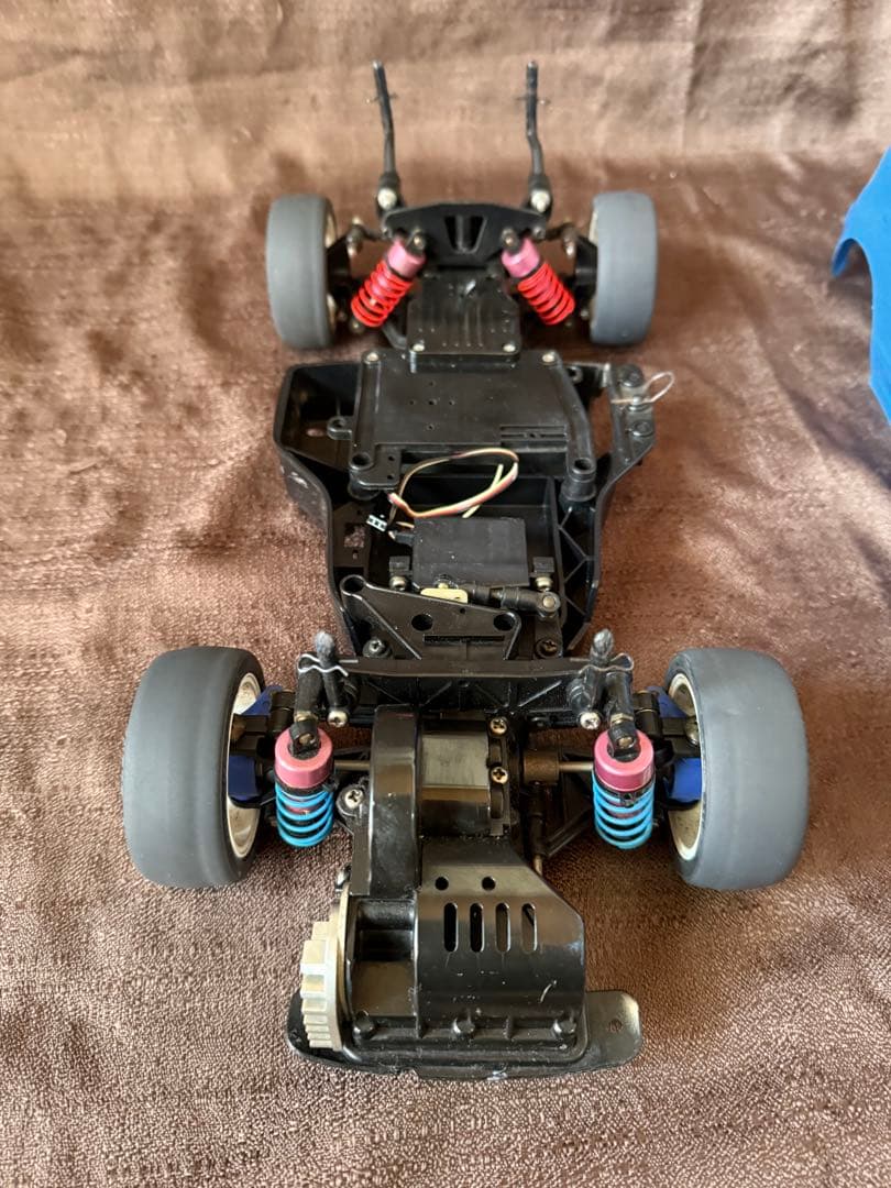 タミヤ　FF01 シャーシ　セリカボディ　値下げ交渉不可