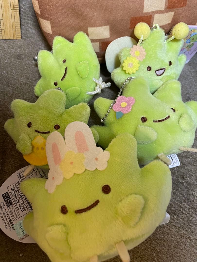 公*o様 【まとめ売り】すみっコぐらし　ざっそう　ぬいぐるみ　パペット　がま口
