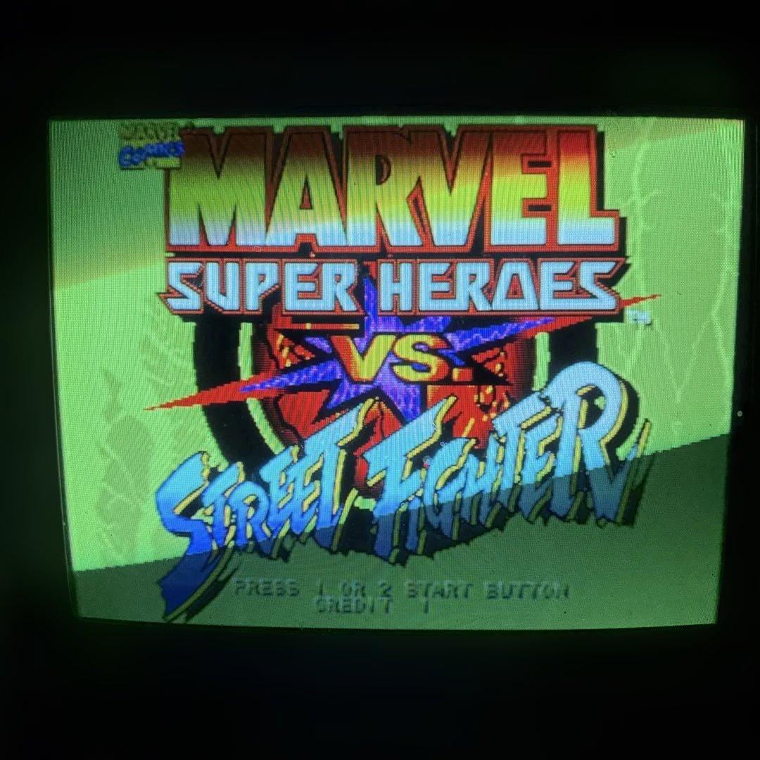 アーケード基板　cps2 マーヴルvsストリートファイター