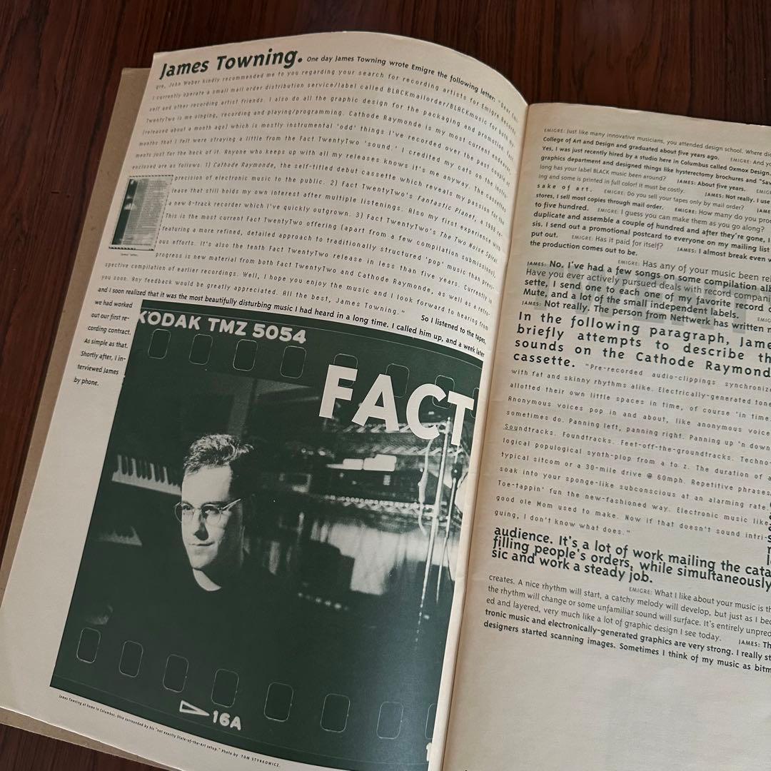 アート・デザイン・音楽 EMIGRE Magazine 16