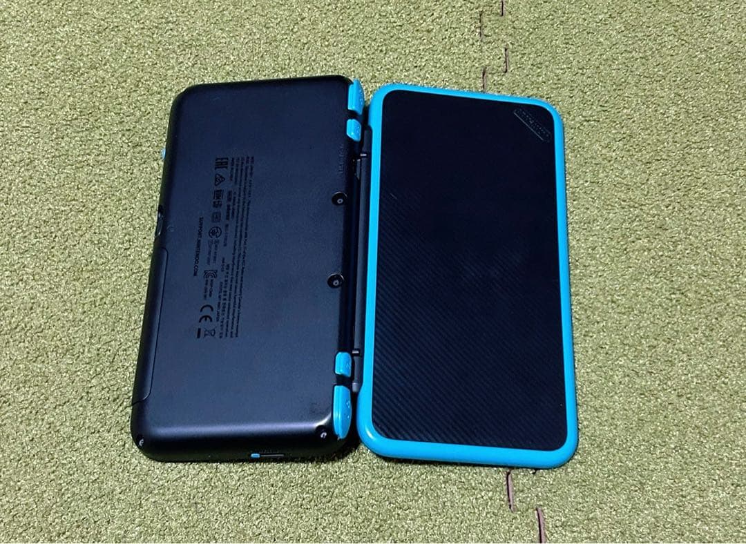 極美品Newニンテンドー2DSLL JAN-001 ターコイズ ブラック 本体