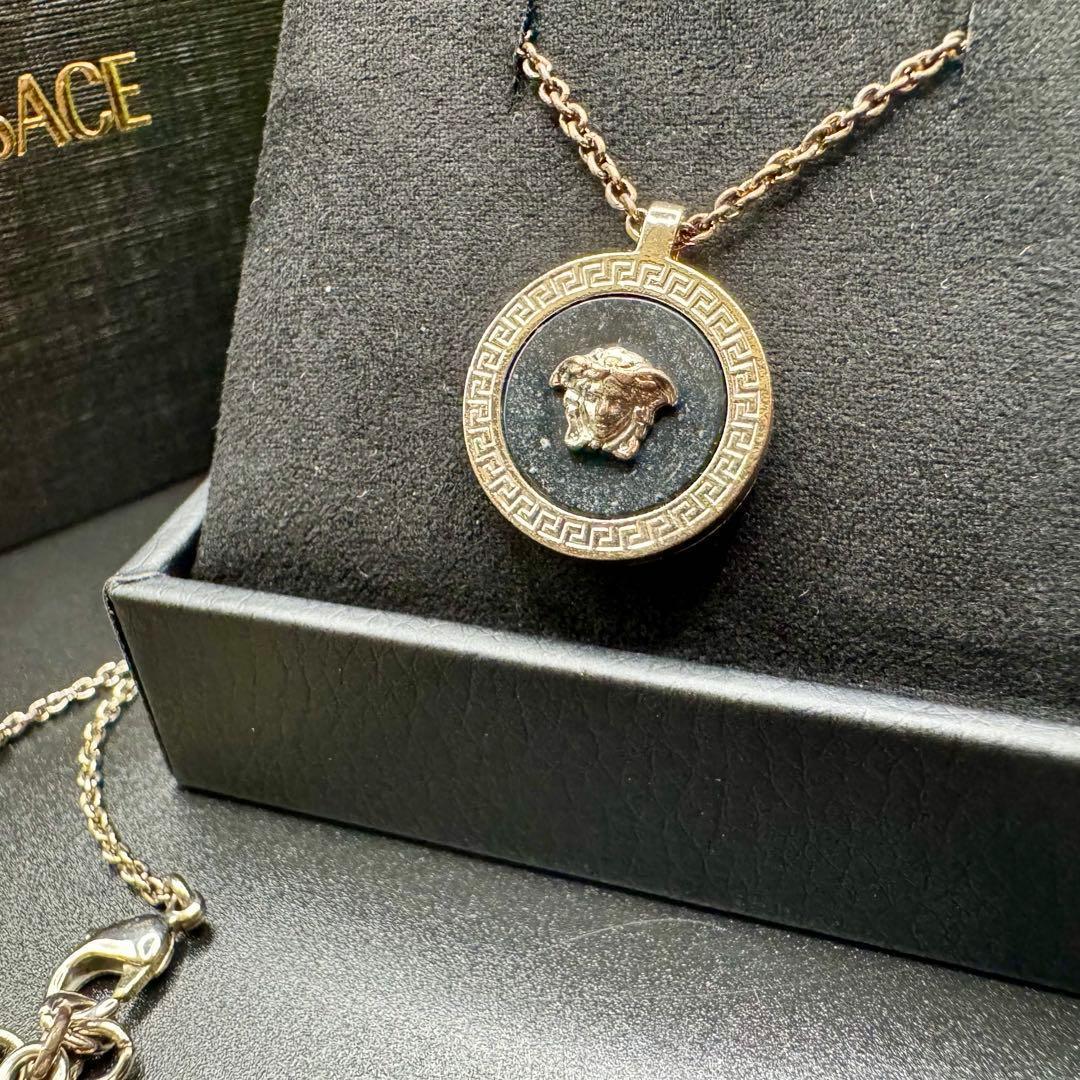 箱付き　VERSACE ヴェルサーチ メドゥーサ ネックレス　シルバー 美品
