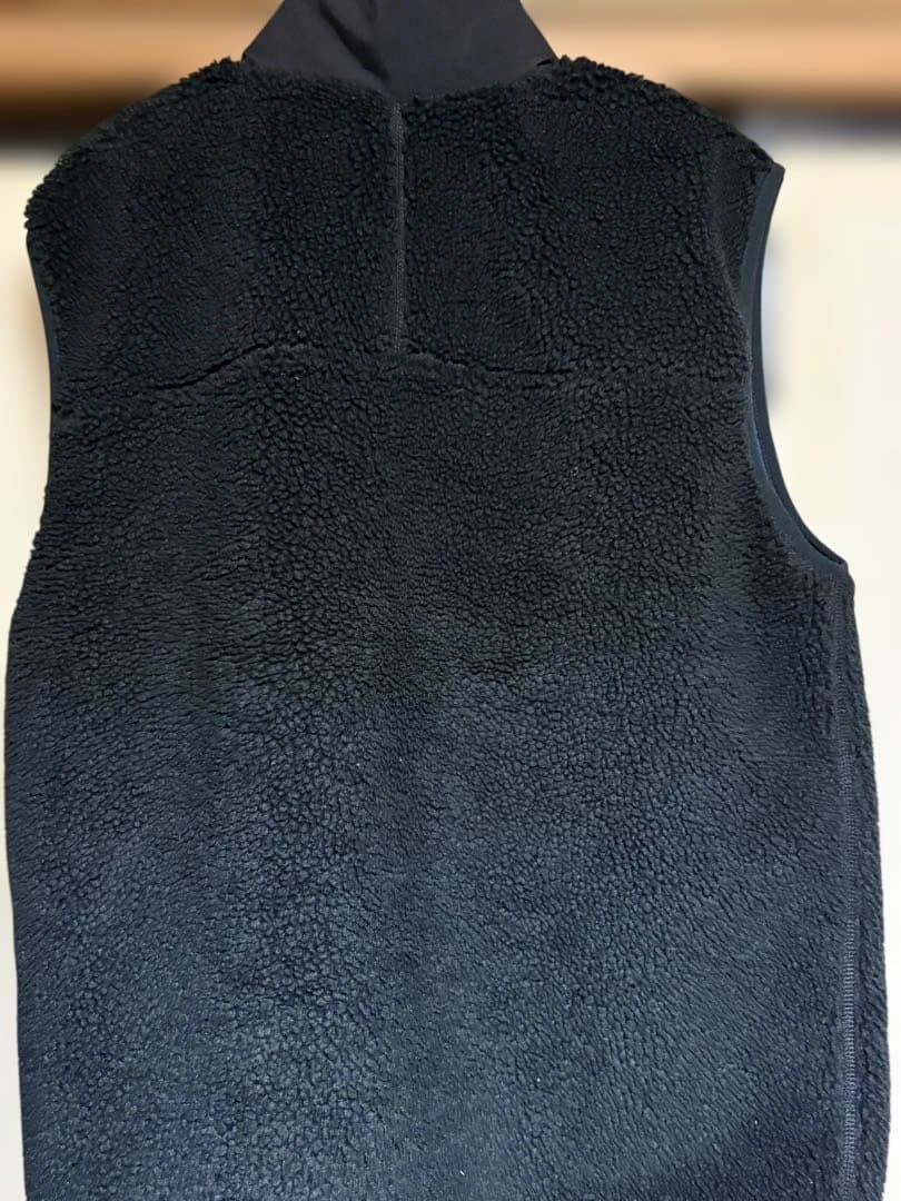 patagonia ブラック フリースベスト レトロX