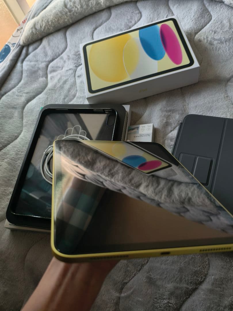 (ほぼ新品)Apple iPad A16 128Gb (第11世代)Yellow
