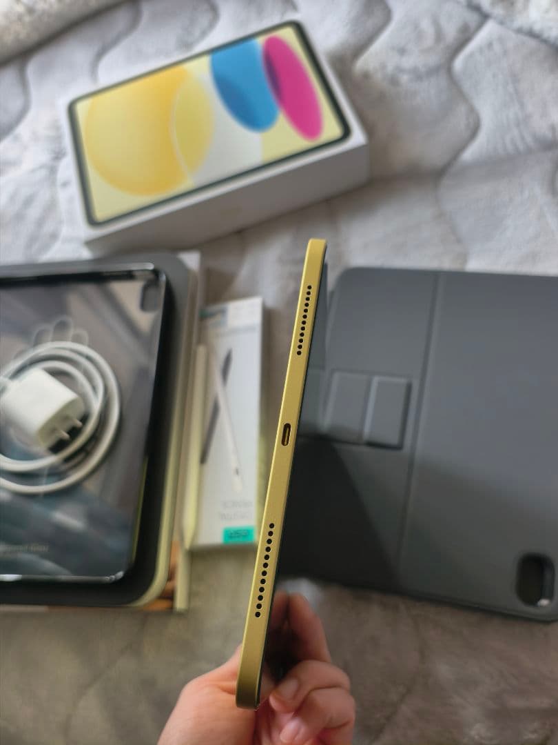 (ほぼ新品)Apple iPad A16 128Gb (第11世代)Yellow