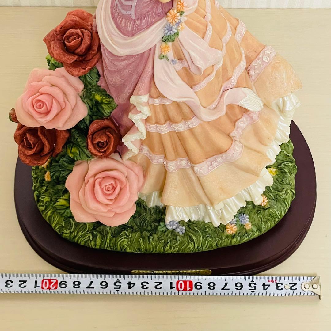 Ricardo Shermani リカルドシェルマニ 薔薇 貴婦人 帽子 陶器製