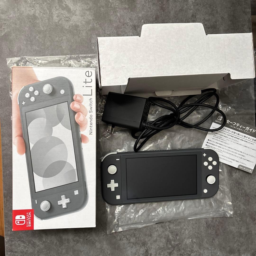 Nintendo SwitchLite グレー